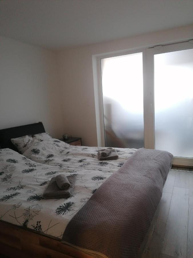 Ujkapu Sunshine Apartments Győr Kültér fotó
