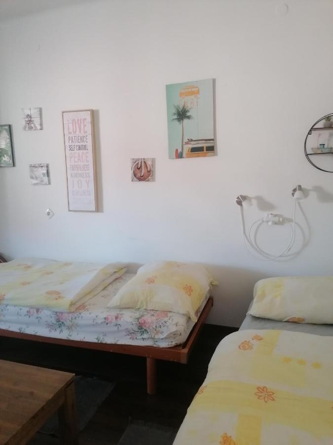 Ujkapu Sunshine Apartments Győr Kültér fotó